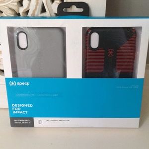 Speck Double Phone Case 1 gray and 1 red
